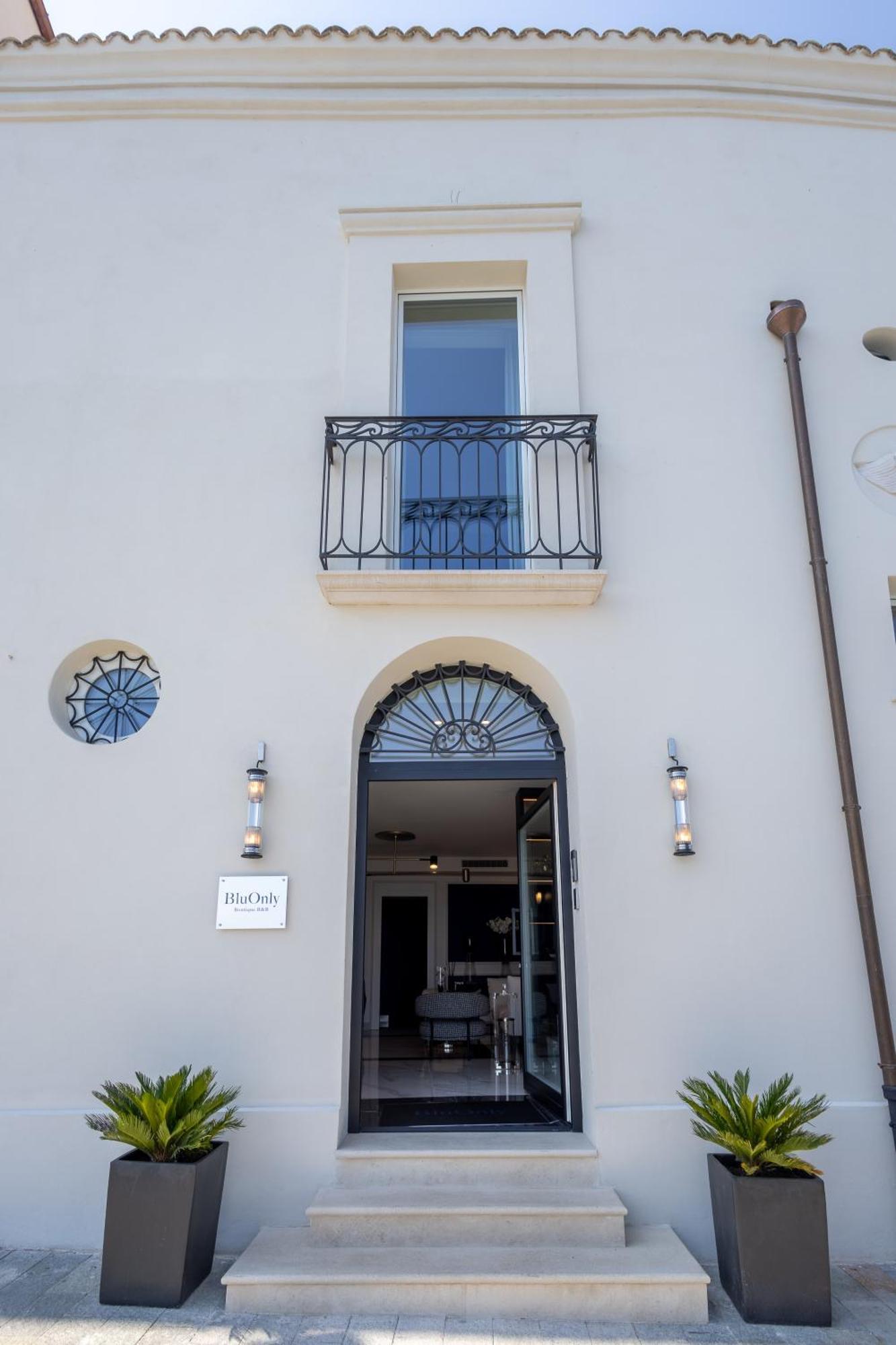 Bluonly Boutique B&B Vasto Buitenkant foto